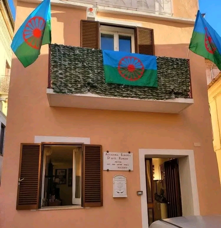 Sede dell'Associazione Them Romanò